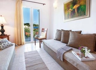 Tomato Beach Hotel