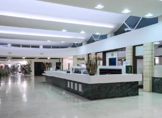 Apollo Beach 4*