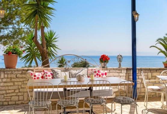 Aurora Beach Hotel 2* Insula Corfu Grecia