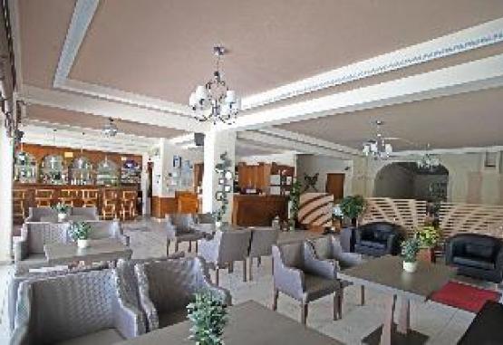 Sarantis Hotel Kassandra Grecia