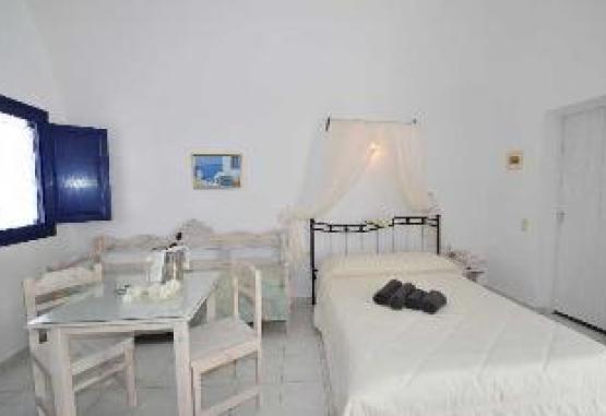 Agnadi Villas Insula Santorini Grecia