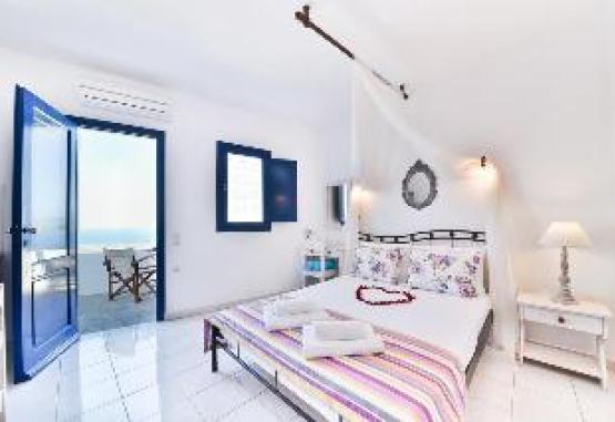 Agnadi Villas Insula Santorini Grecia