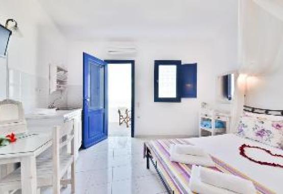 Agnadi Villas Insula Santorini Grecia