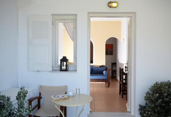 Agnadi Villas Insula Santorini Grecia