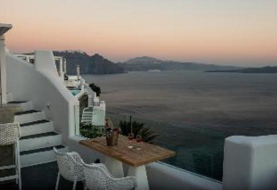 La Perla Villas Insula Santorini Grecia