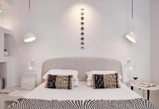 Cosmopolitan Suites Insula Santorini Grecia