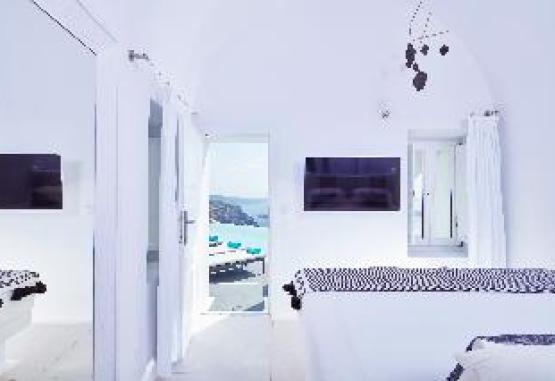 Cosmopolitan Suites Insula Santorini Grecia