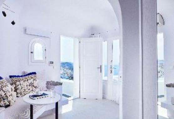 Cosmopolitan Suites Insula Santorini Grecia