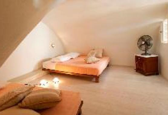 NEFELES LUXURY SUITES Insula Santorini Grecia