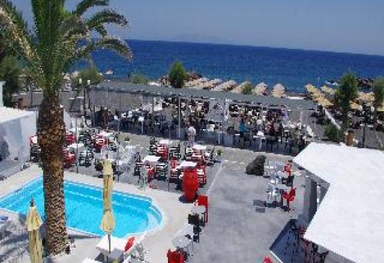 Beach Boutique Hotel Insula Santorini Grecia