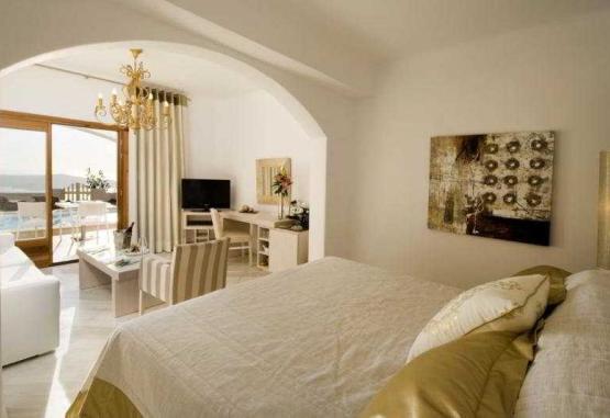 Gold Suites Insula Santorini Grecia