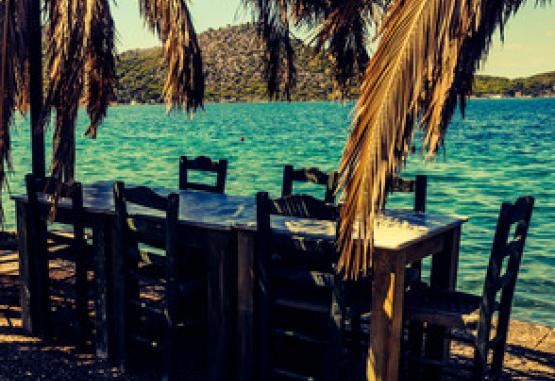 Mantas Bay Apartments Loutraki Grecia