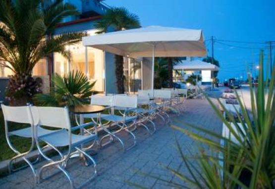 Yakinthos Hotel Paralia Katerini Grecia