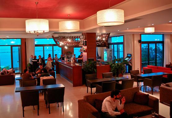 Kymi Palace  Insula Evia Grecia