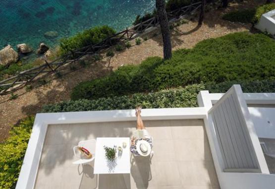 Marpunta Village Club  Alonissos Island Grecia