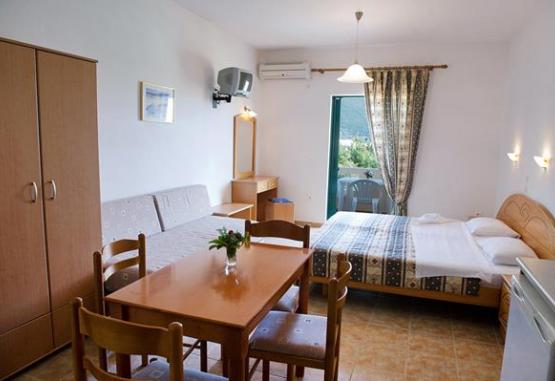 Odyssion hotel   Insula Lefkada Grecia