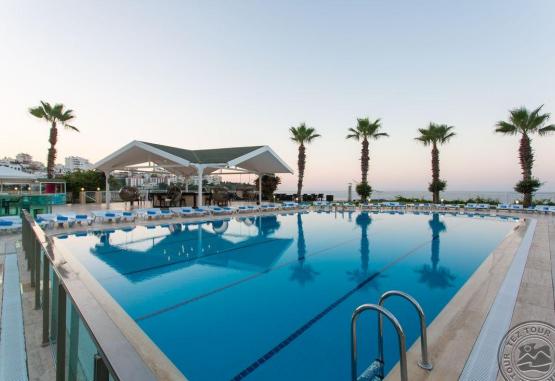 Club Hotel Falcon 4 * Antalya Turcia