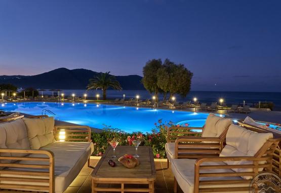 PILOT BEACH RESORT & SPA 5* Chania Grecia