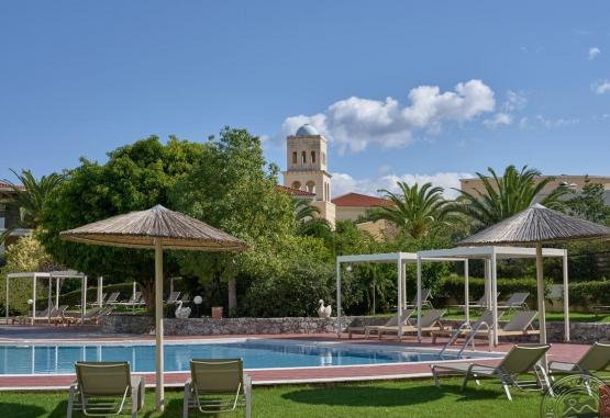 PILOT BEACH RESORT & SPA 5* Chania Grecia