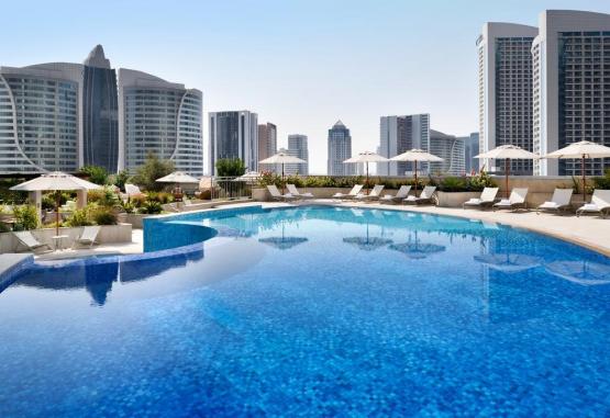 Movenpick Hotel& Apartments Bur Dubai Jumeirah Emiratele Arabe Unite
