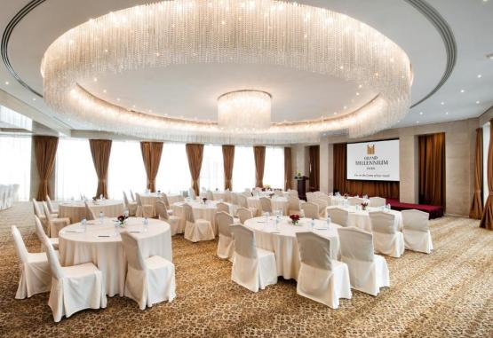 Grand Millennium Hotel Barsha Heights Emiratele Arabe Unite