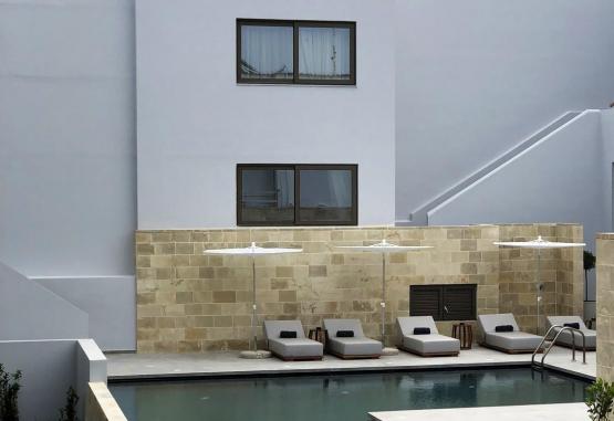 IKONES SEAFRONT LUXURY SUITES 5 * Rethymno Grecia