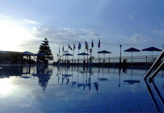 KONI VILLAGE HOTEL 3 *  Heraklion Grecia