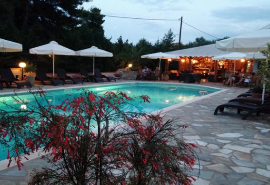 Agrili Resort Luxury Apartments  Sithonia Grecia