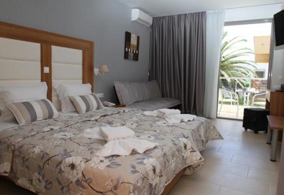 Dionyssos Hotel & Apartments Kassandra Grecia