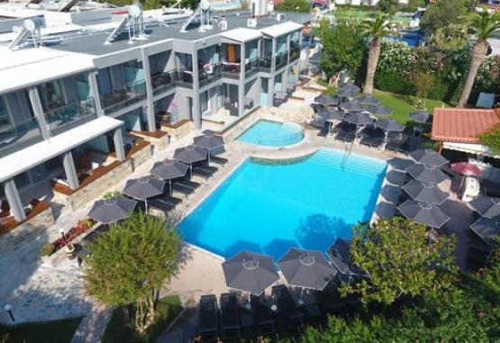 Dionyssos Hotel & Apartments Kassandra Grecia