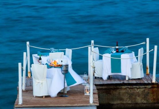 Grand Bleu  Insula Evia Grecia