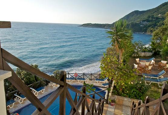 Karaoulanis Beach Hotel  Pelion   Agios Ioannis 