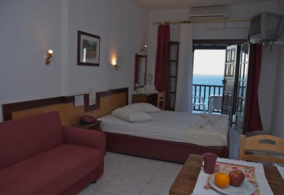 Karaoulanis Beach Hotel  Pelion   Agios Ioannis 