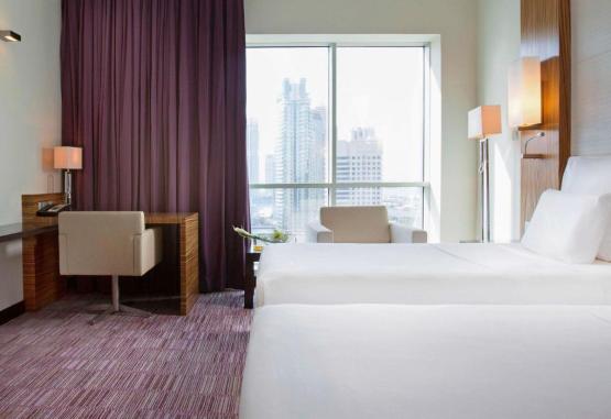 Pullman Jumeirah Lakes Tower 5* Dubai Marina Emiratele Arabe Unite