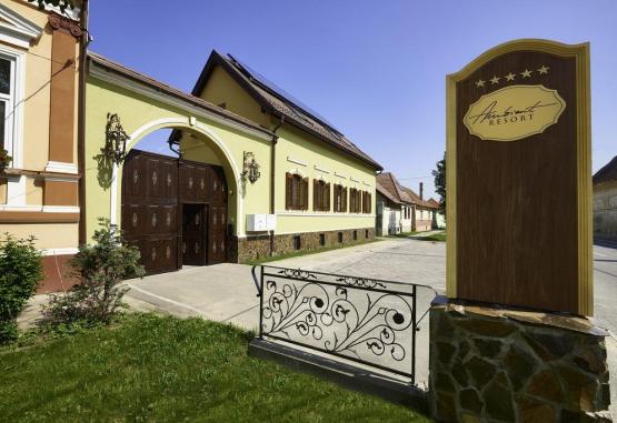 Resort Ambient   Cristian Romania