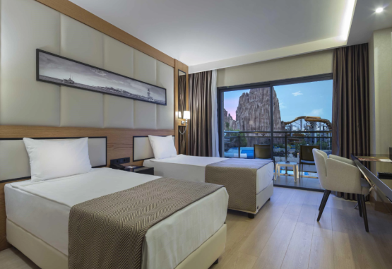 Aydinbey Queen’s Palace 5* Belek Turcia