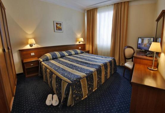 Imperial Hotel and SPA, Riviera Holiday Club  Nisipurile de Aur Bulgaria