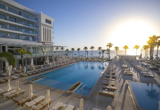 Constantinos the Great Beach Hotel   Protaras Cipru
