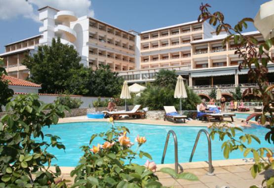 Hotel Esperides  Insula Skiathos Grecia