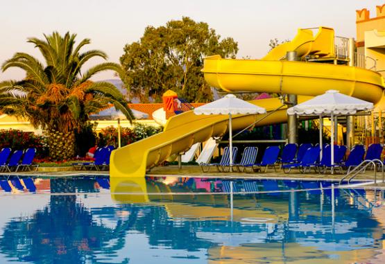 Roda Beach Resort&Spa (EX: MITSIS)  Insula Corfu Grecia