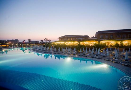 Crystal Paraiso Verde Resort& Spa 5* Belek Turcia
