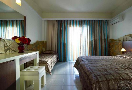 ELIROS MARE 4*  Chania Grecia