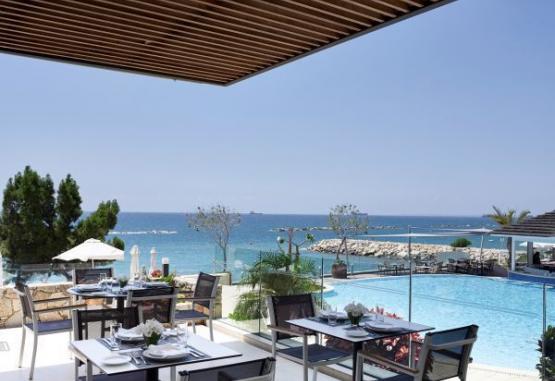 Royal Apollonia Beach Limassol Cipru