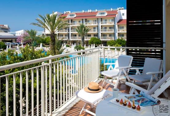 Barut B Suites 4 * Side Turcia