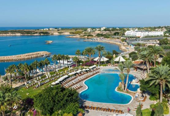 CORAL BEACH HOTEL Paphos Cipru