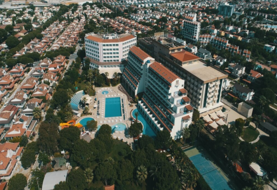 BATIHAN BEACH RESORT & SPA 4* Kusadasi Turcia