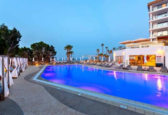 LEONARDO CRYSTAL COVE BY THE SEA (adults only) Protaras Cipru