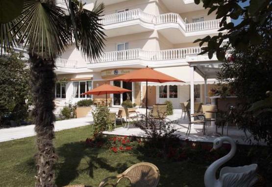 Hotel Ioni Paralia Katerini Grecia