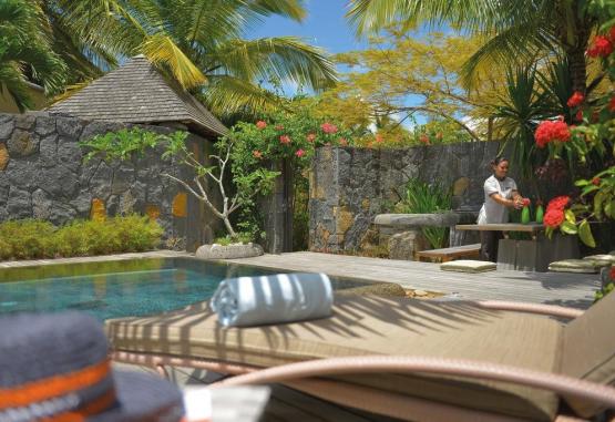 TROU AUX BICHES BEACHCOMBER GOLF RESORT AND SPA  Regiunea Mauritius 