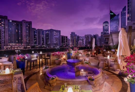 CORNICHE HOTEL ABU DHABI Regiunea Abu Dhabi Emiratele Arabe Unite
